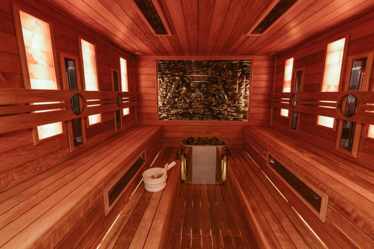 Portre Panzio Hotel Koszeg Bagian luar foto