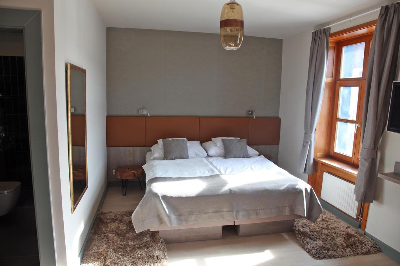 Portre Panzio Hotel Koszeg Bagian luar foto