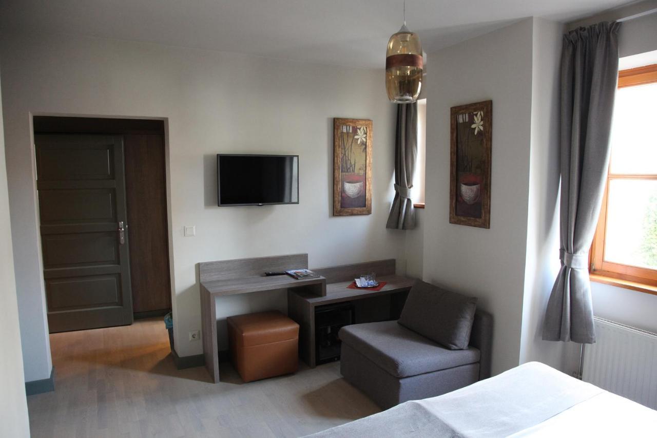 Portre Panzio Hotel Koszeg Bagian luar foto