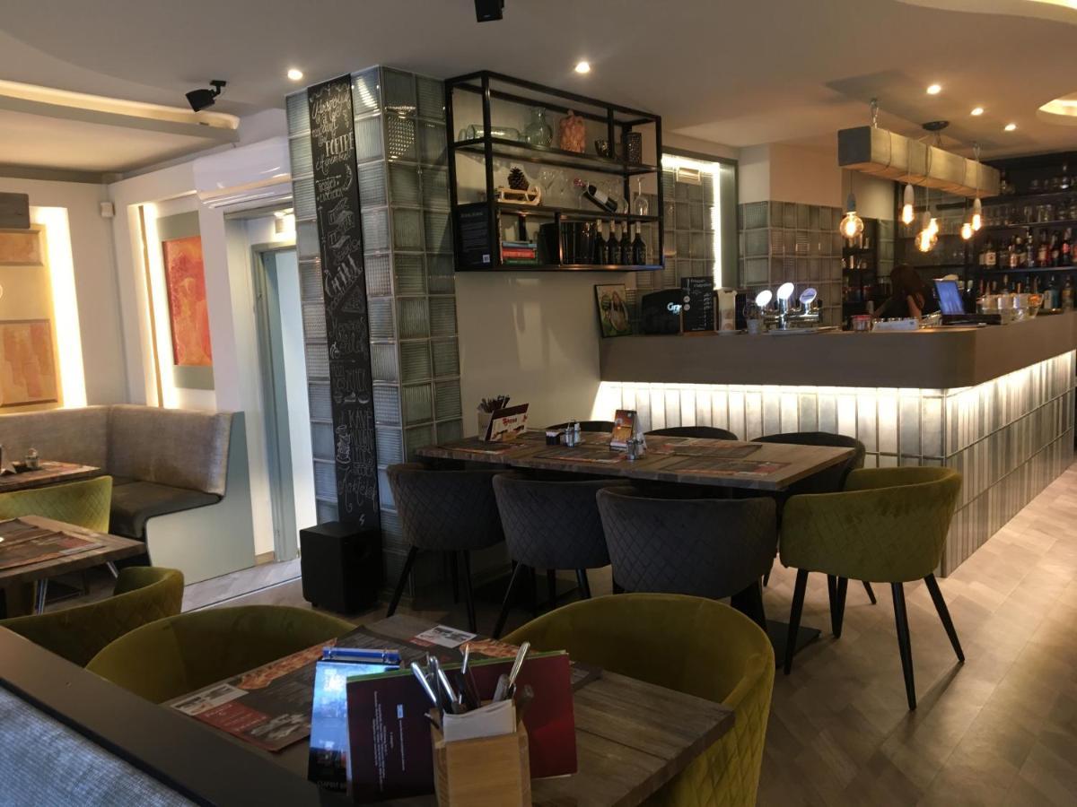Portre Panzio Hotel Koszeg Bagian luar foto